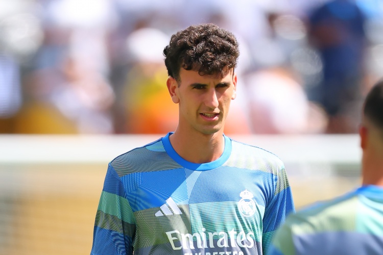 九游体育app的多平台支持-斯基拉：科莫为雅各布-拉蒙准备5年合同，皇马希望加入回购条款